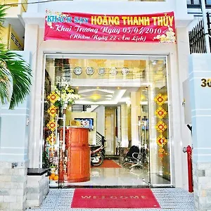Hoang Thanh Thuy Airport 1 - Gan Am Thuc Dem Cho Hoang Hoa Tham Хошимин