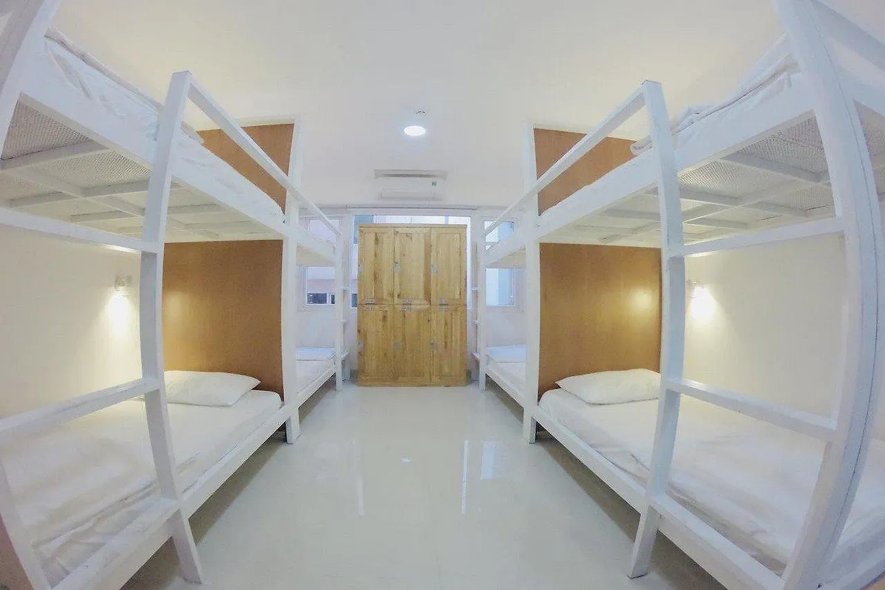 Phan Anh Hotel - Bui Vien Walking Street Хошимин Вьетнам