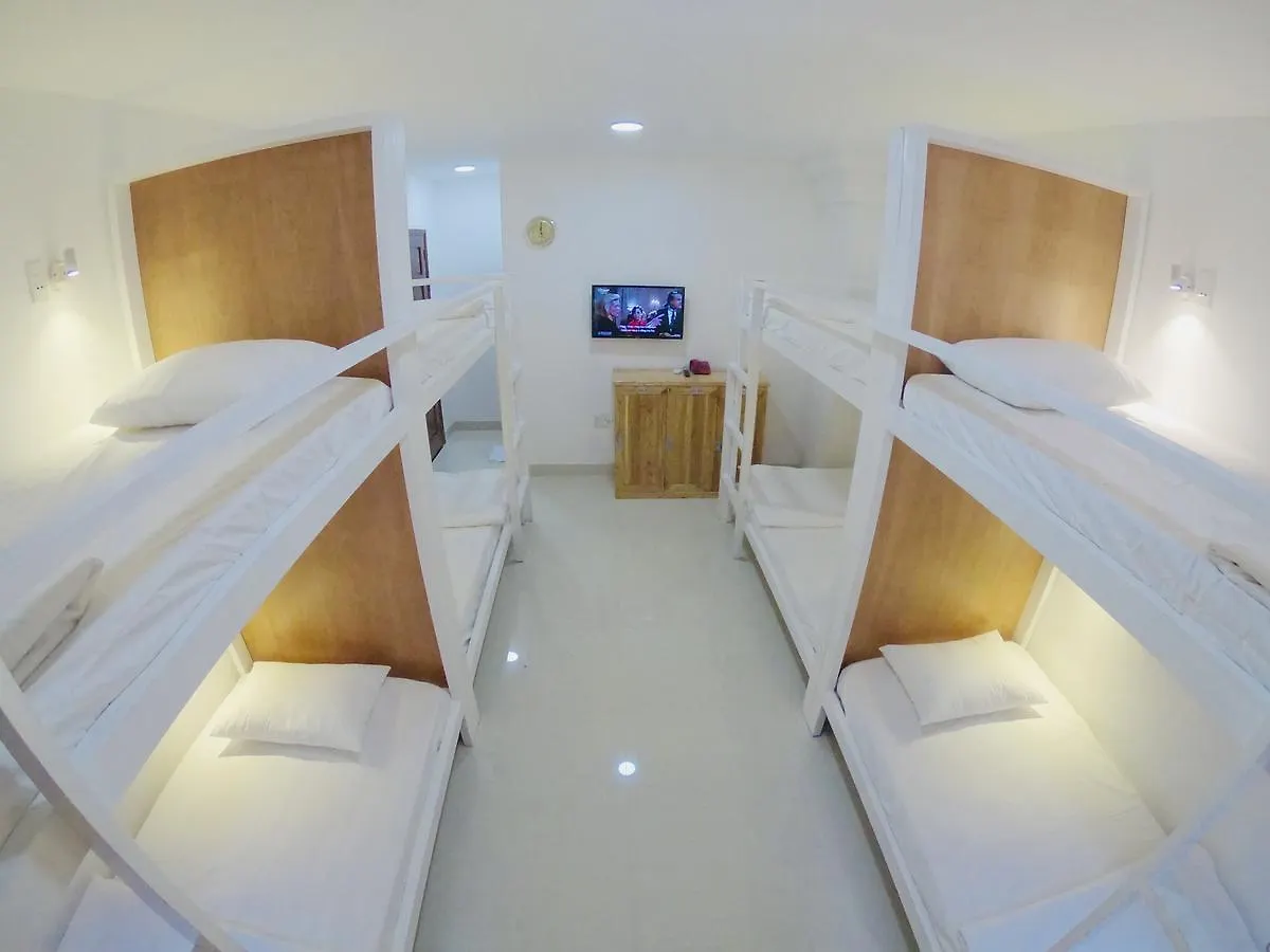 Phan Anh Hotel - Bui Vien Walking Street Хошимин